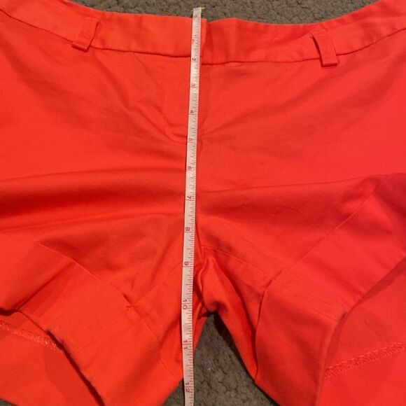 Express Pink Flat Front Shorts Size 2 - Picture 4 of 9